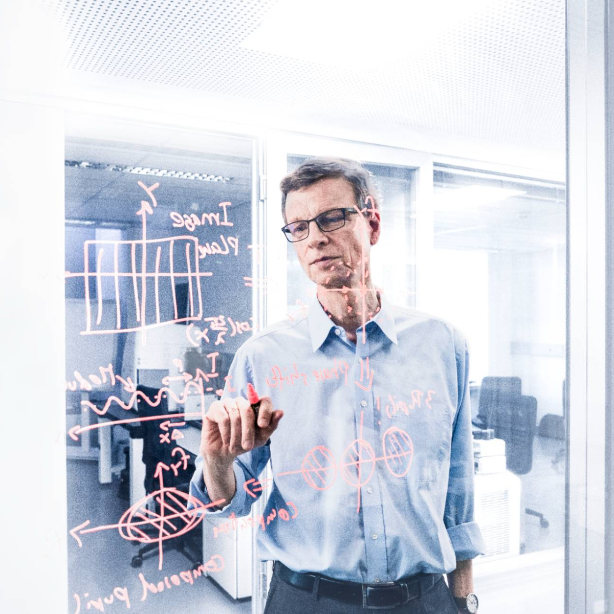 Wissenschaftlicher Mitarbeiter zur Entwicklung von Datenarchitekturen für Fertigungsprozesse (m/w/x) in Oberkochen