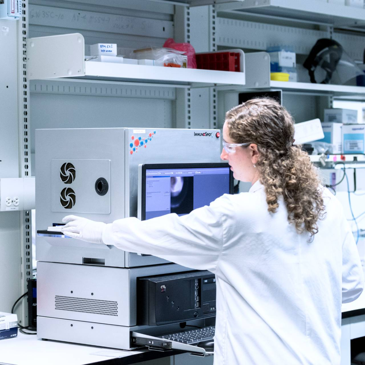 ELISpot and FluoroSpot / Detecting cytokines at the single-cell level