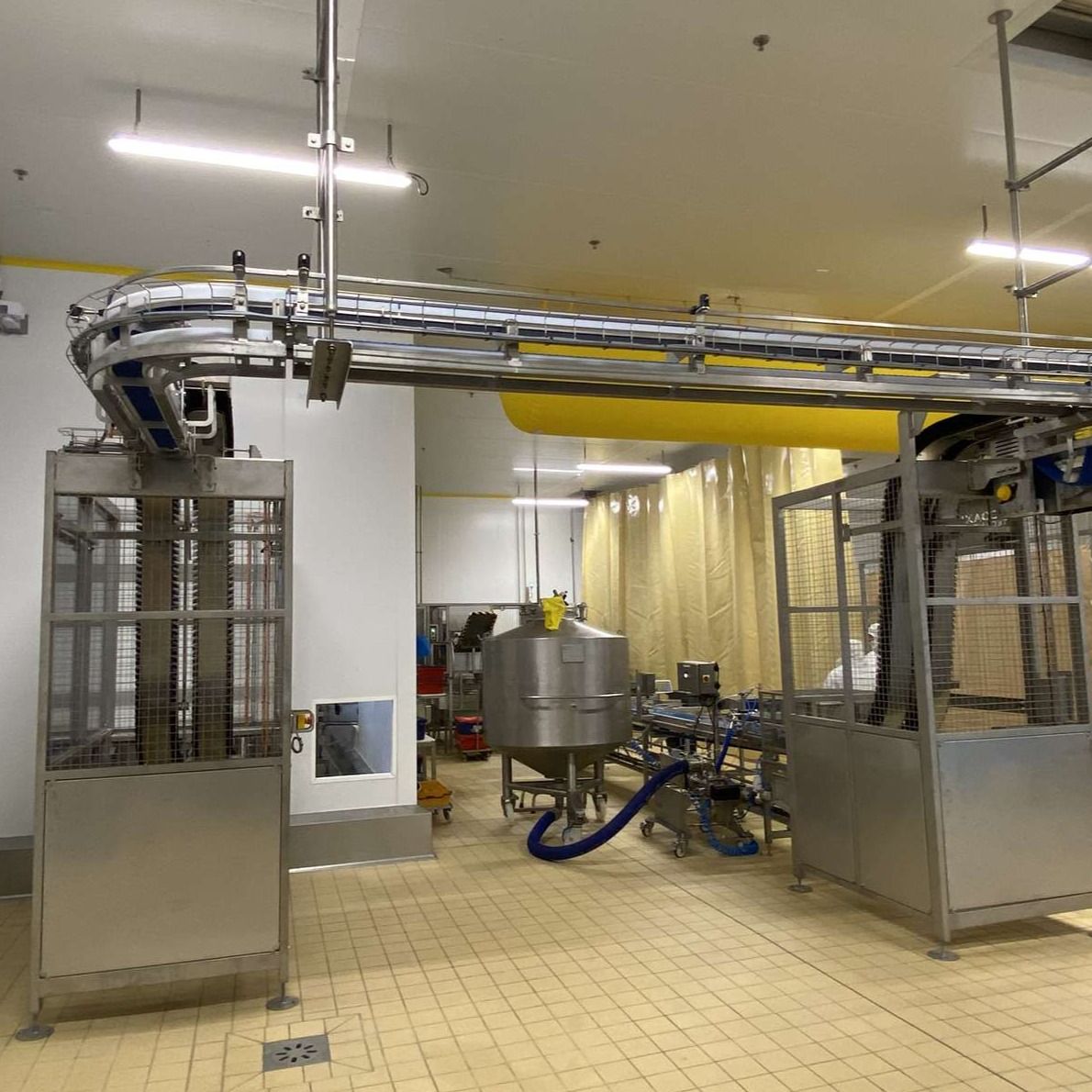 Ligne de transfert de bocaux