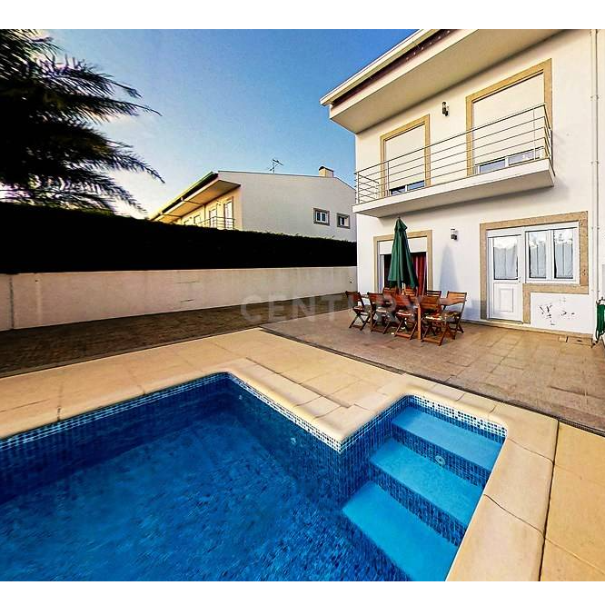 Maison F6 á Póvoa de Varzim