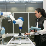 Ligne d'assemblage robotisée collaborative