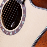 Violão Folk com Cutway Tampo Solid Spruce Tampo e Lateral em Mahogany com Equalizador DS-2 Gloss – MLD-MAHO-CE Aniver. Series – Crafter