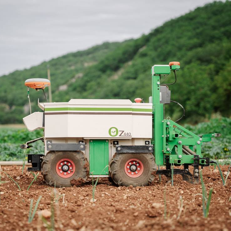 Oz, l'assistant agricole polyvalent