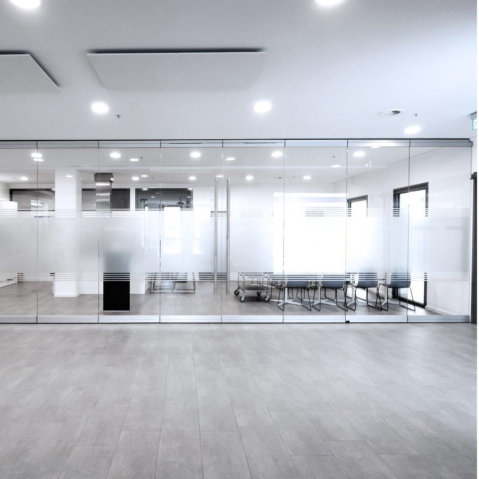 MSW Comfort Manual Sliding Wall System