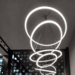 Bspoke, Eye-catching Compositions