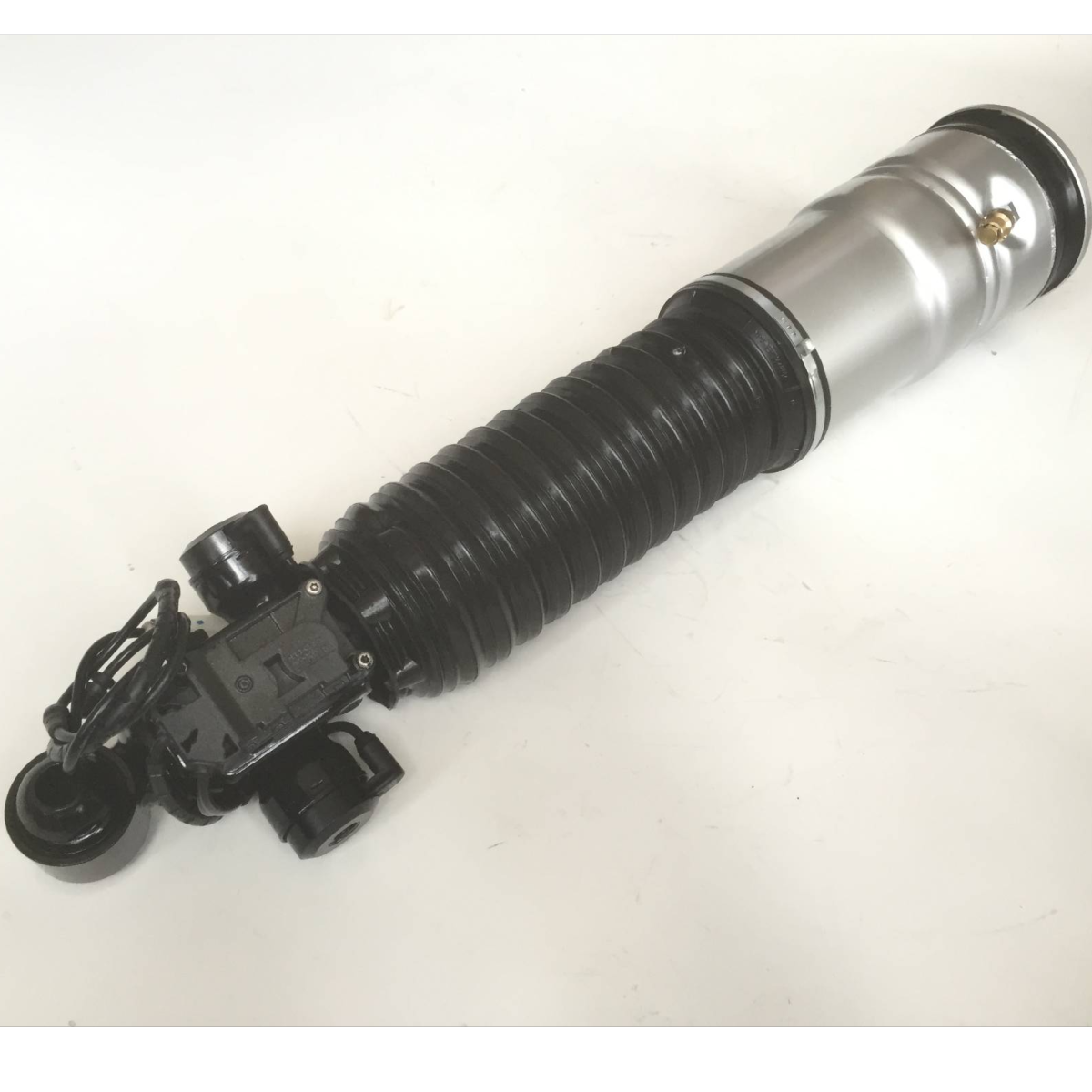 Air suspension shock absorber BMW F02 Rear 3712 6791 675, 3712 6791 676