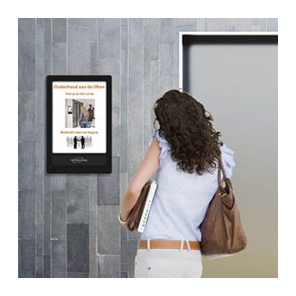 Digitaal mededelingenbord - Real time communiceren met bewoners Inbouw- of opbouw montage