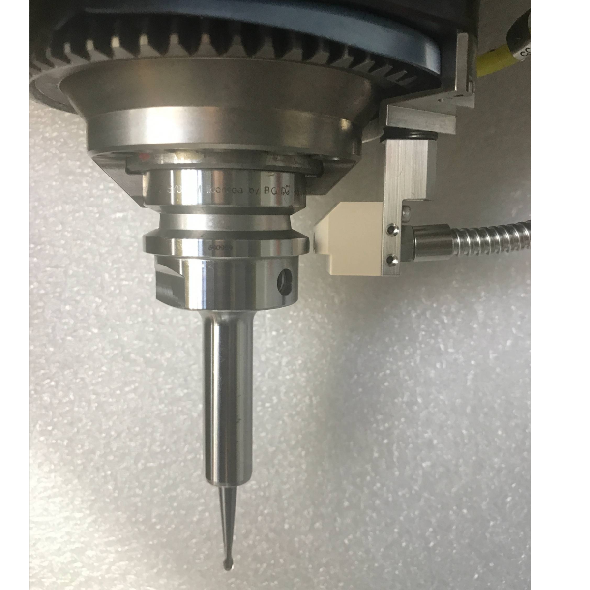 DÉTECTION DE FAUX RONDS D’OUTIL BT-HSK-CAT