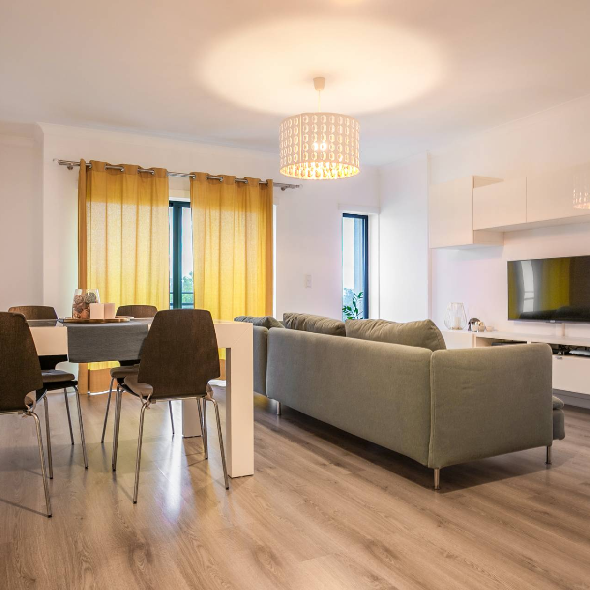 Seixal - Appartement semi-neuf de 3 pièces avec parking et débarras dans Aldeia de Paio Pires!