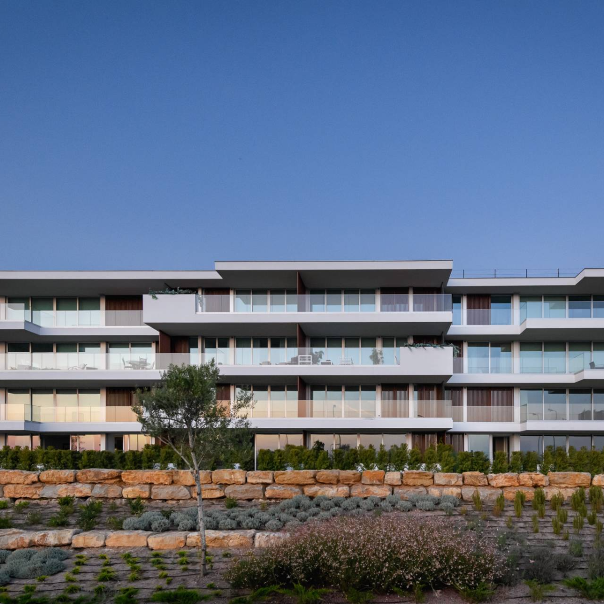 Lote 11 - Apartamentos