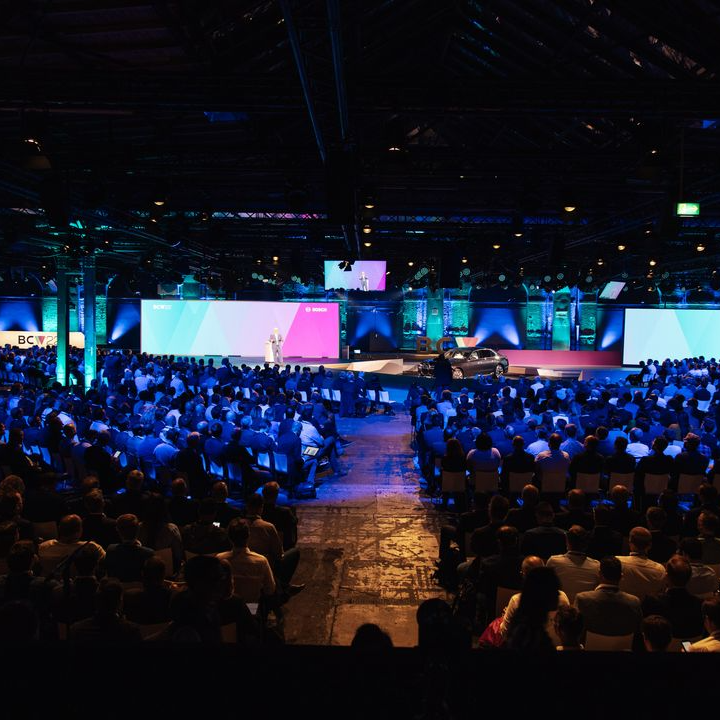 A Smart and Secure Hybrid Experience at Bosch ConnectedWorld