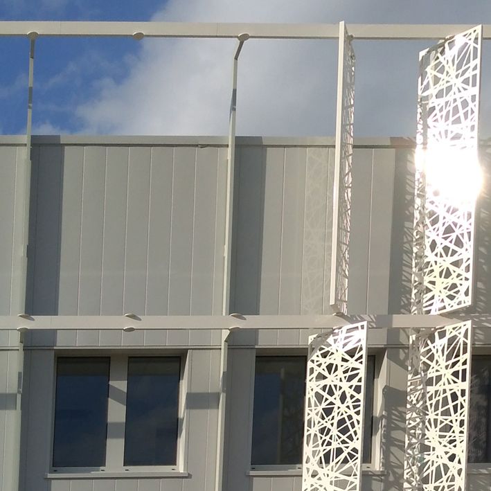 ULTRA-LIGHT STRUCTURE