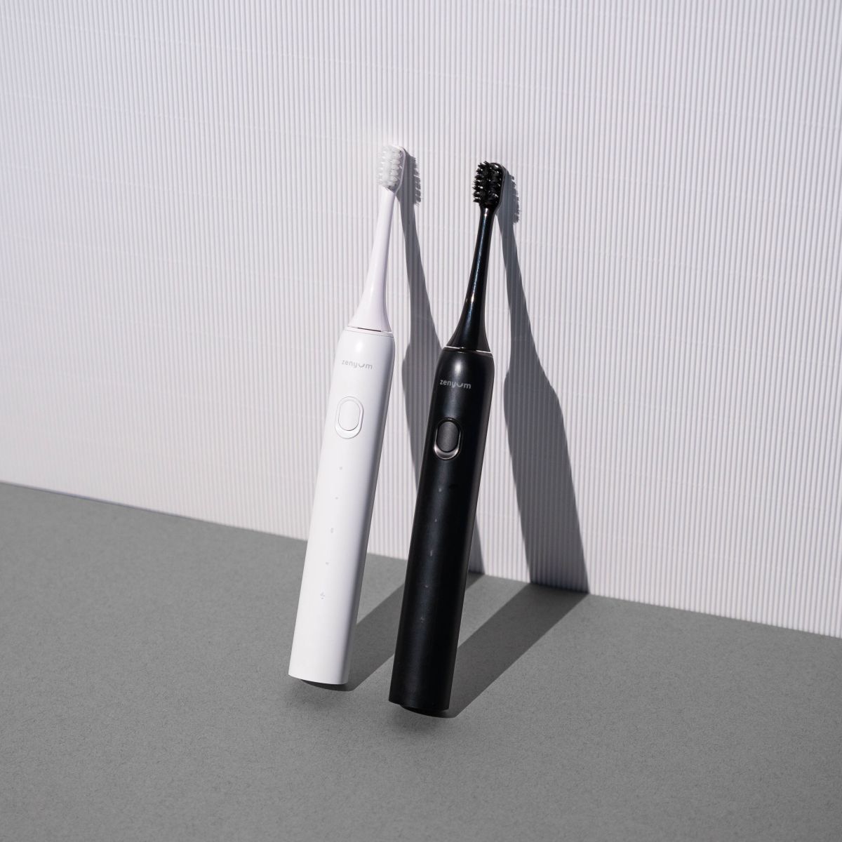 ZenyumSonic™ Go Electric Toothbrush