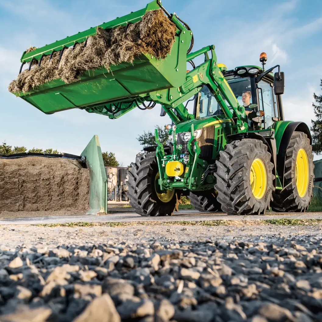 6110M & 6120M Tractors