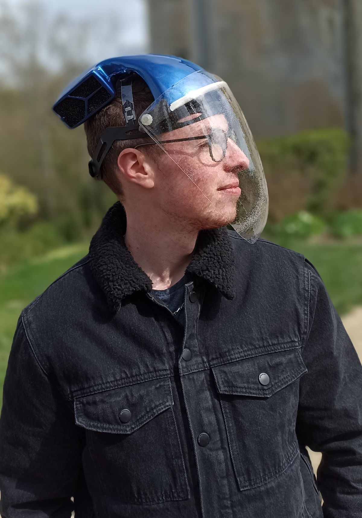 Y-CAT Personal Air Purifier