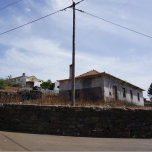 Flat land in Calheta in a corner with 1.835m², with sea view and good road fronts.