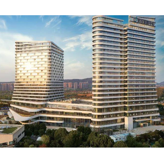 Wuhan Optics Valley Financial Center Crown Plaza Hotel