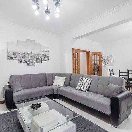 T2, com pátio partilhado em Vale Grou, Sobreda