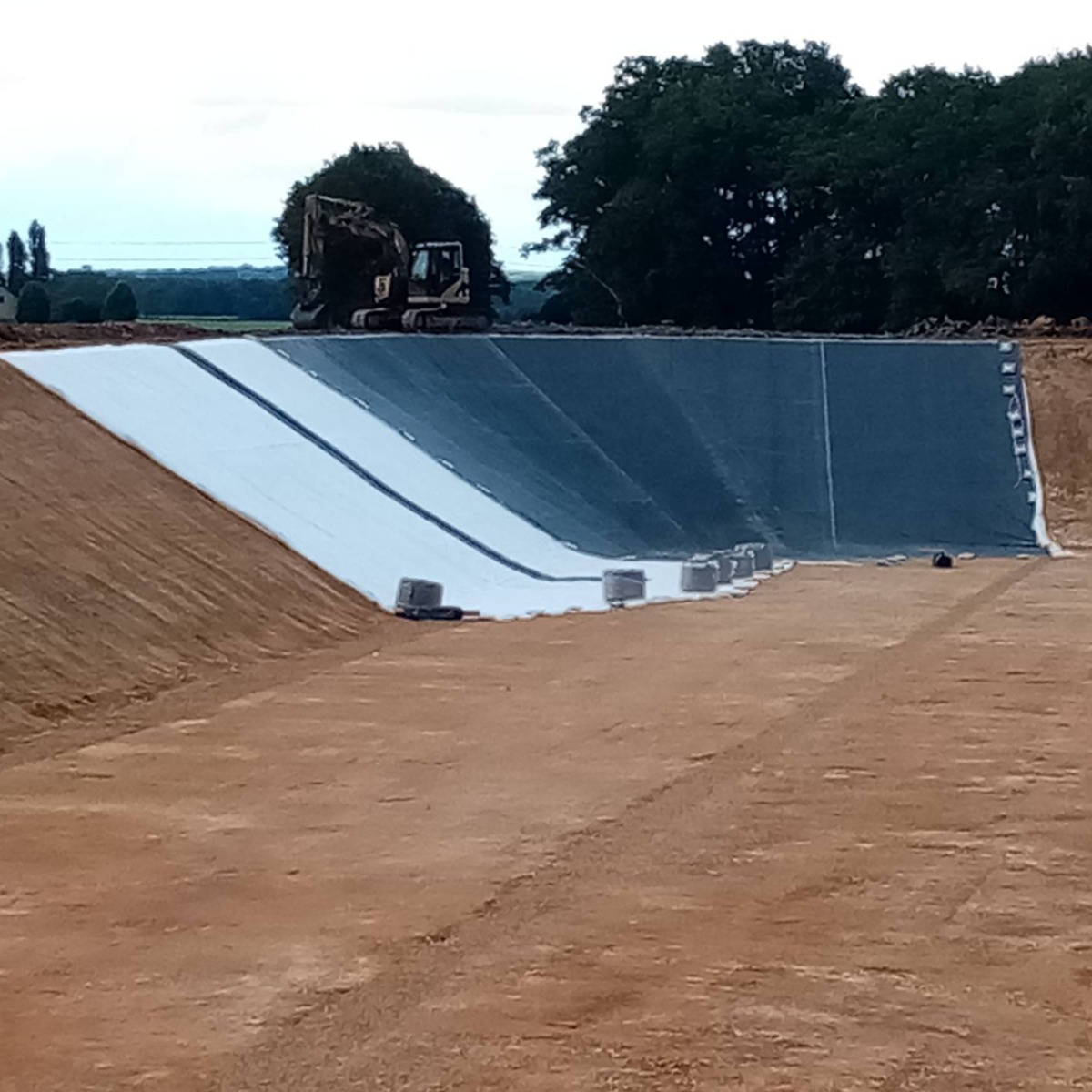 Dispositif d'étanchéité par géomembranes EPDM