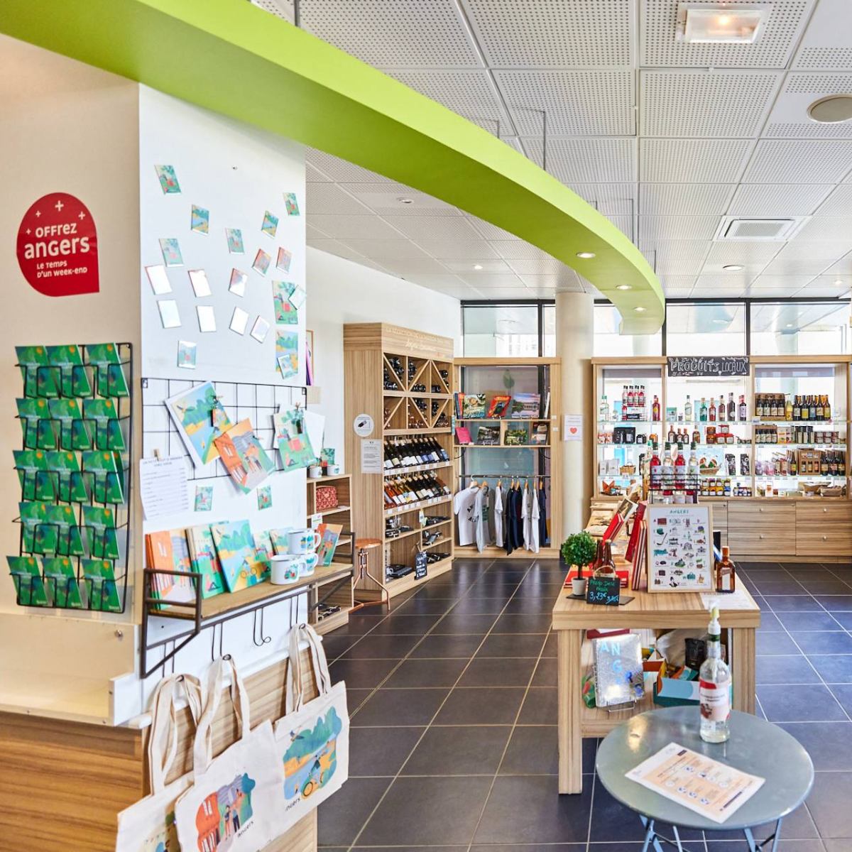 Boutique - souvenirs d'Angers