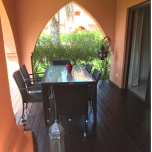 Appartement de 2 chambres avec garage et piscine dans un Golf Resort