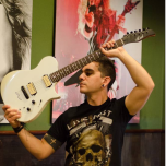 DeLaet Julie Spicy Guitar