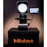 Nouveau projecteur de profil Mitutoyo PJ-Plus