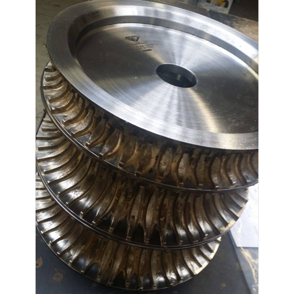 Profile wheels and special tools