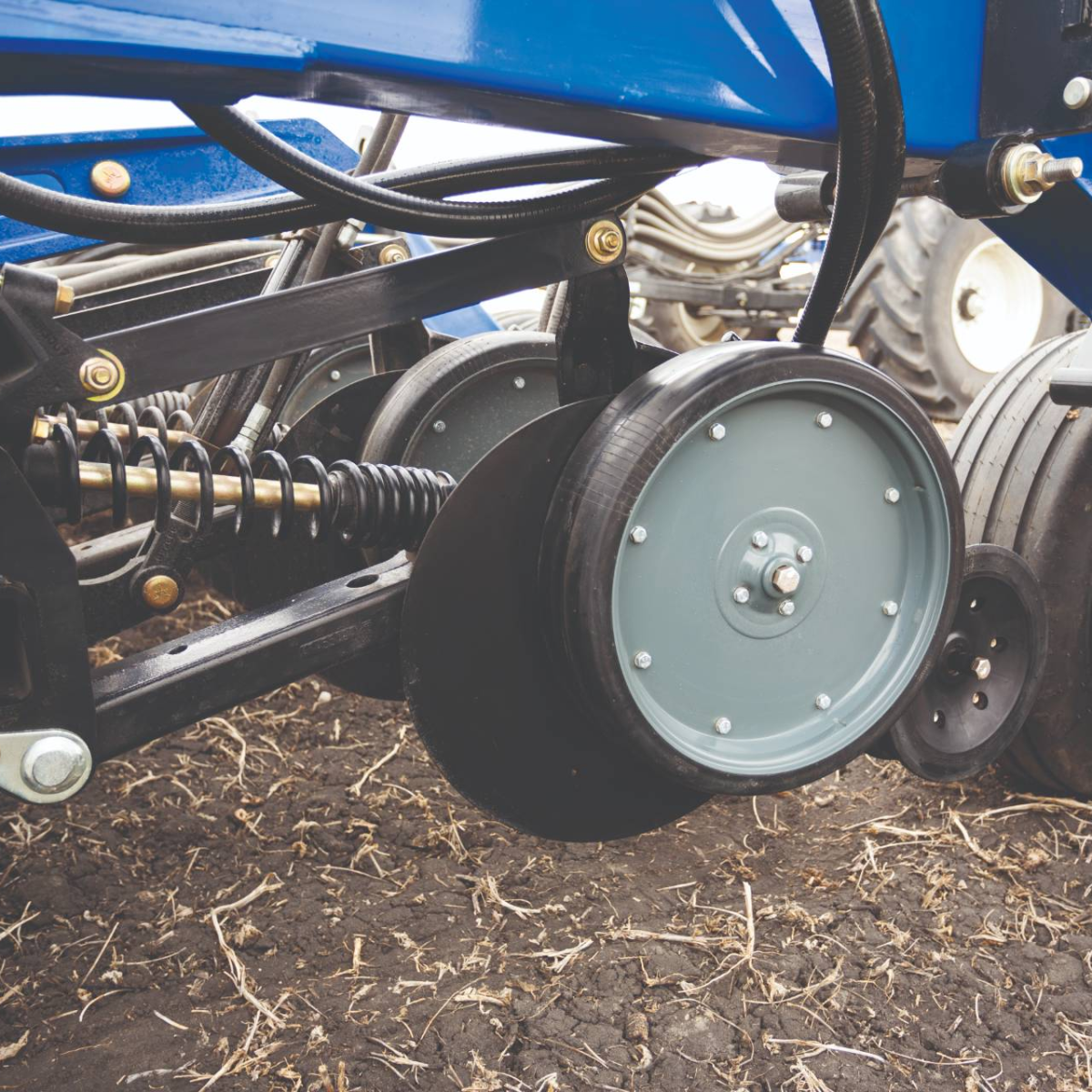 Precise Seeding in the Toughest Conditions with P2000 Series Disc Drills