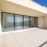 Duplex neuf dans River Terraces avec Terrasse de 35M et vue sur la Baie de Seixal