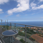 3 bedroom villa in Caniço, great sun exposure and sea view.