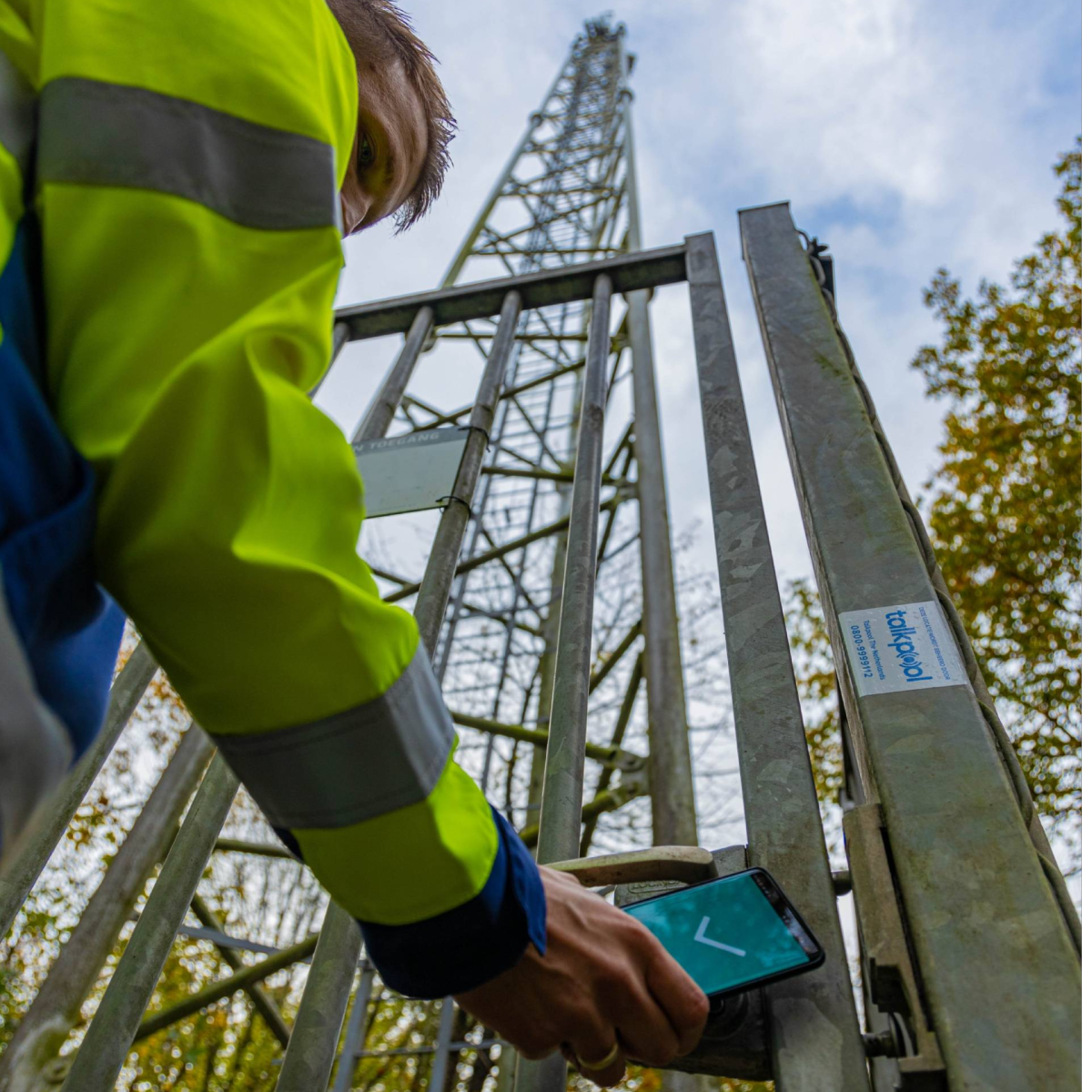 The iLOQ S50 mobile access management solution for the utilities industry