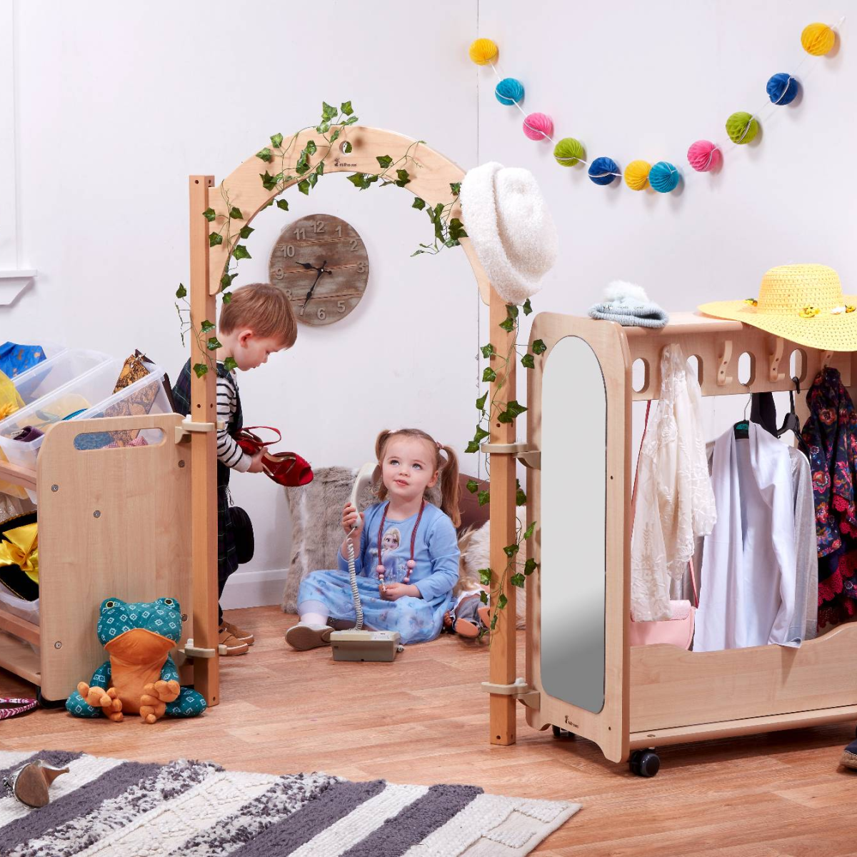 NEW Mini Zone - Toddler Dressing Up