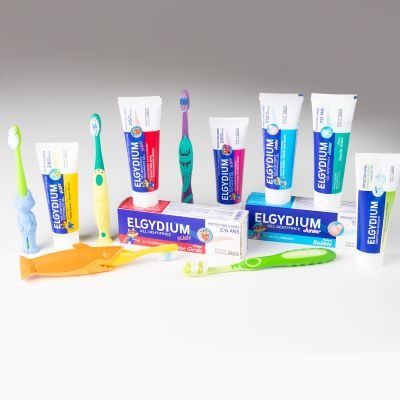 ELGYDIUM Kids & Junior Toothpaste range 50ml