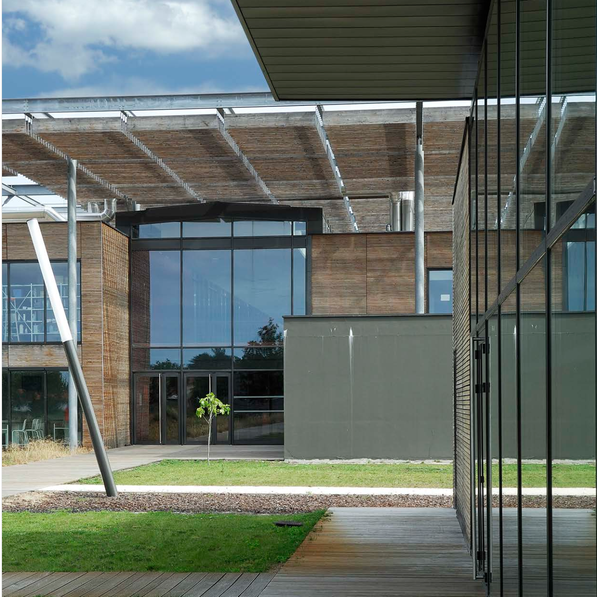 GEODE MX 52 Aluminium Curtain Walling