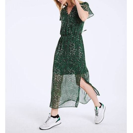 V-neck long dress in leopard print veil