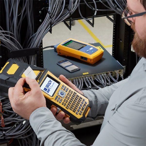 Print labels met de Brady Printer met behulp van gegevens uit de Fluke LinkWare Live-cloud