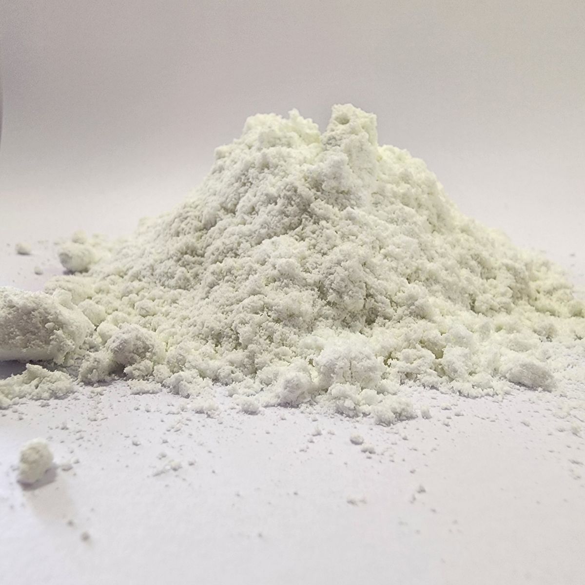 POLYCOM P - AUXILIAR DE PROCESSO DE EXTRUSÃO, PÓ GROSSO, PARA PRODUÇÃO DE TUBOS, PERFIS,FOLHAS,ESPUMA DE PVC E OUTROS