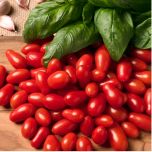 Tomates, molhos prontos e legumes em conserva