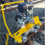 Máquinas e ferramentas para manutenção de Via Permanente