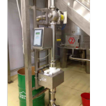 Metal detector for liquids and viscous products