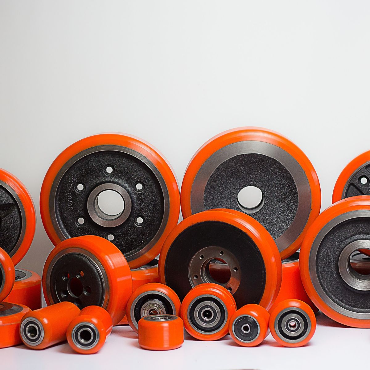 Rodas de Veículos Industriais e Empilhadeiras