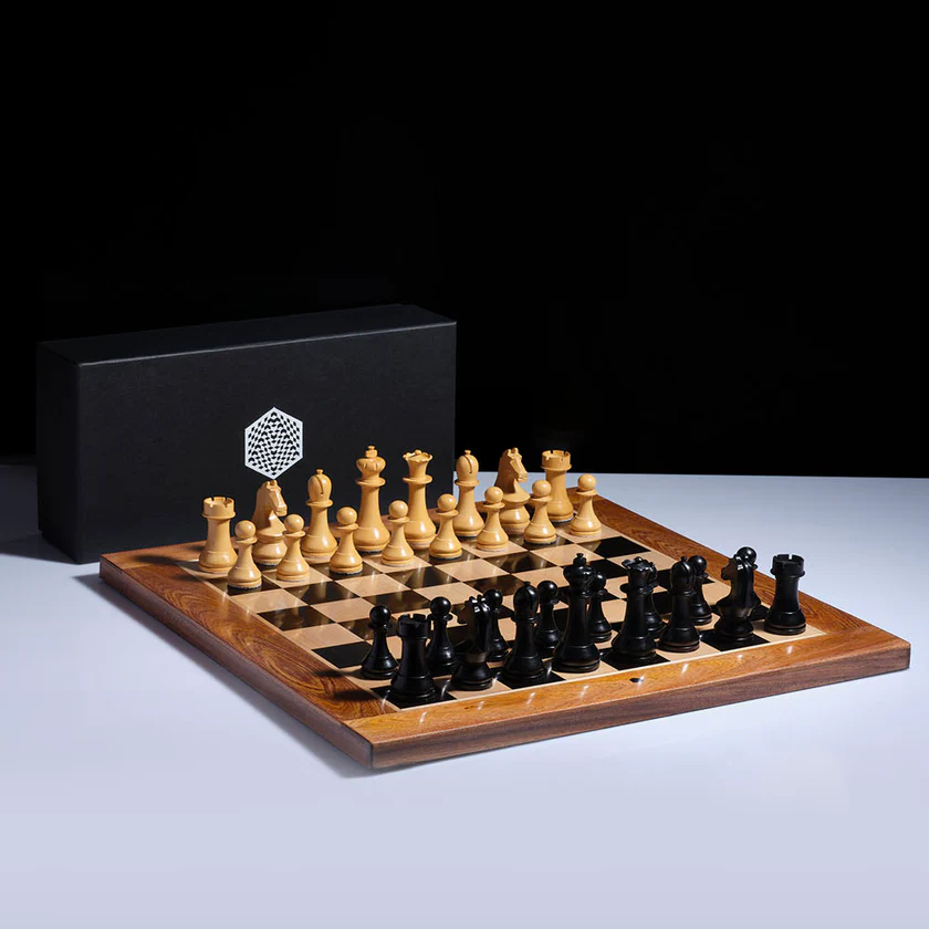 Play Kahoot, win a collectors' edition chess set! ($700+ value)