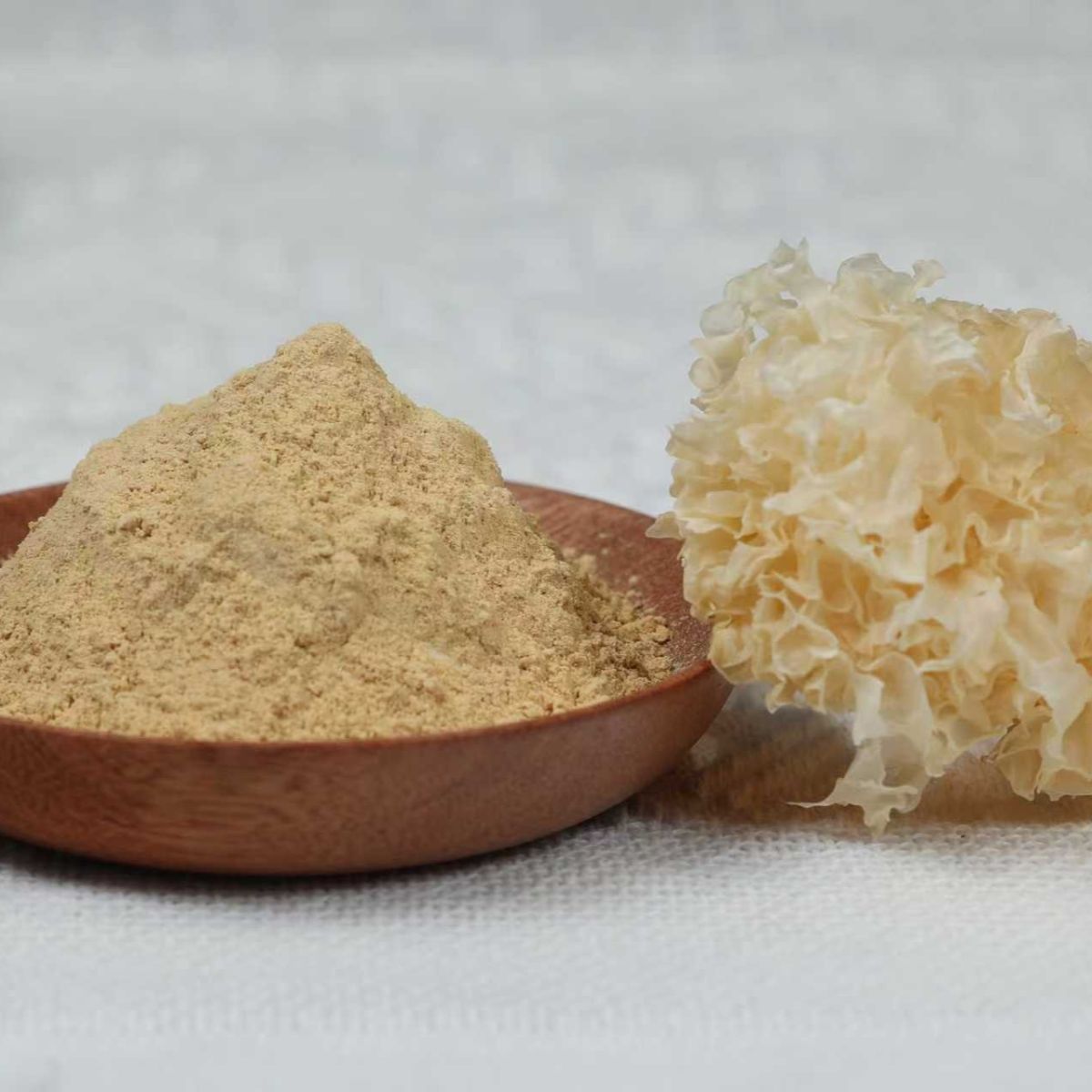 Organic Tremella fucifromis Powder
