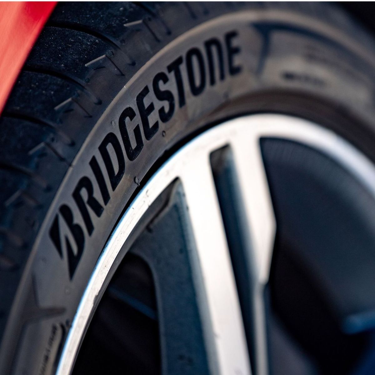 Premium Tyres Adapted to Your Fleet