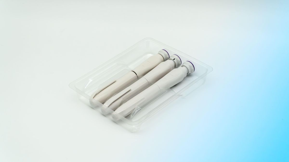 Auto-injector Trays