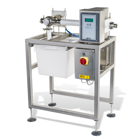 Metal detector for liquids and viscous products