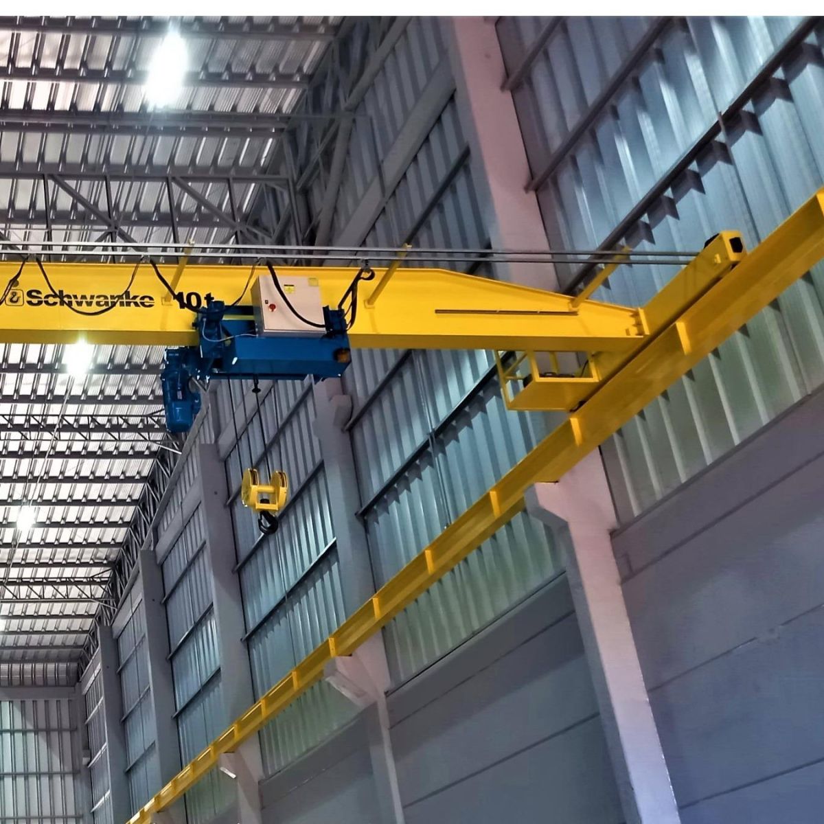 Ponte rolante univiga apoiada e suspensa