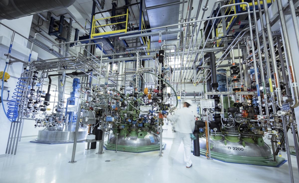 Active Pharmaceutical Ingredients and Intermediates