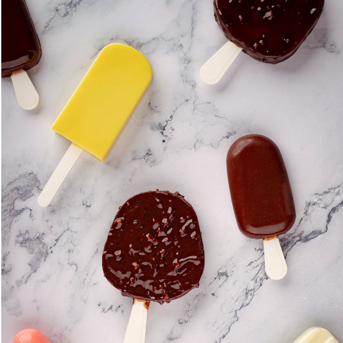 Paper ice cream sticks